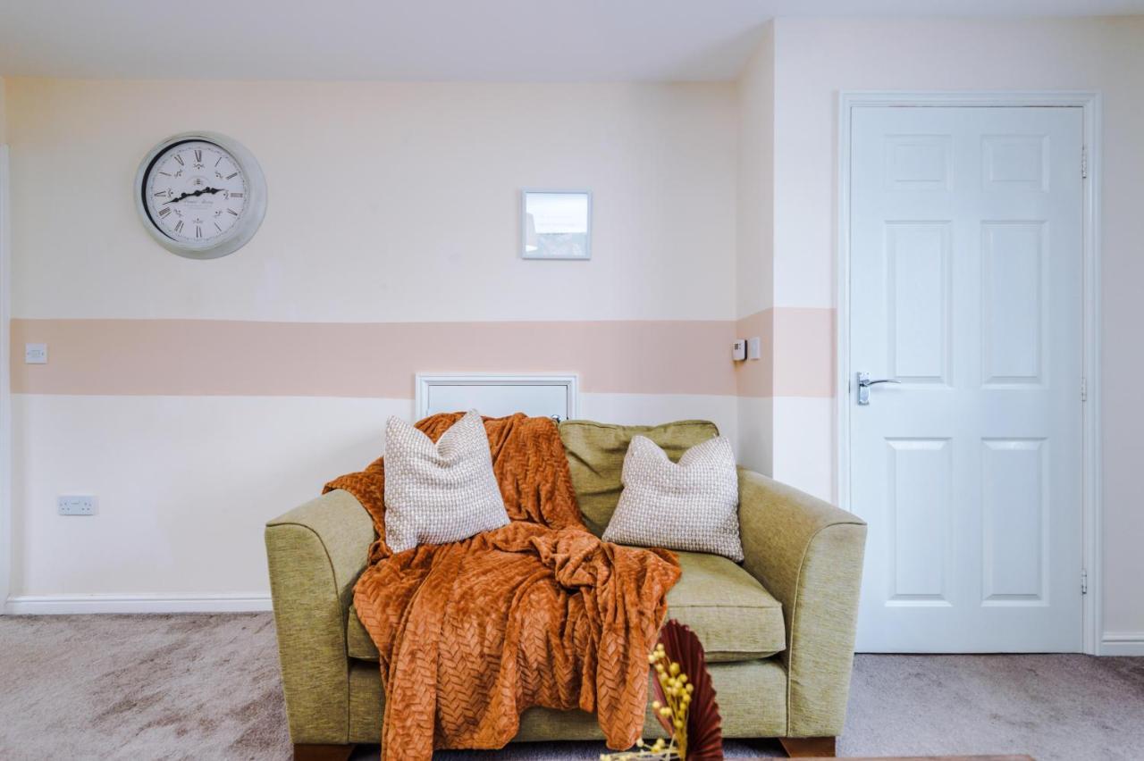 Villa Chic 2 Bed House With Garden & Free Parking Manchester Exterior foto